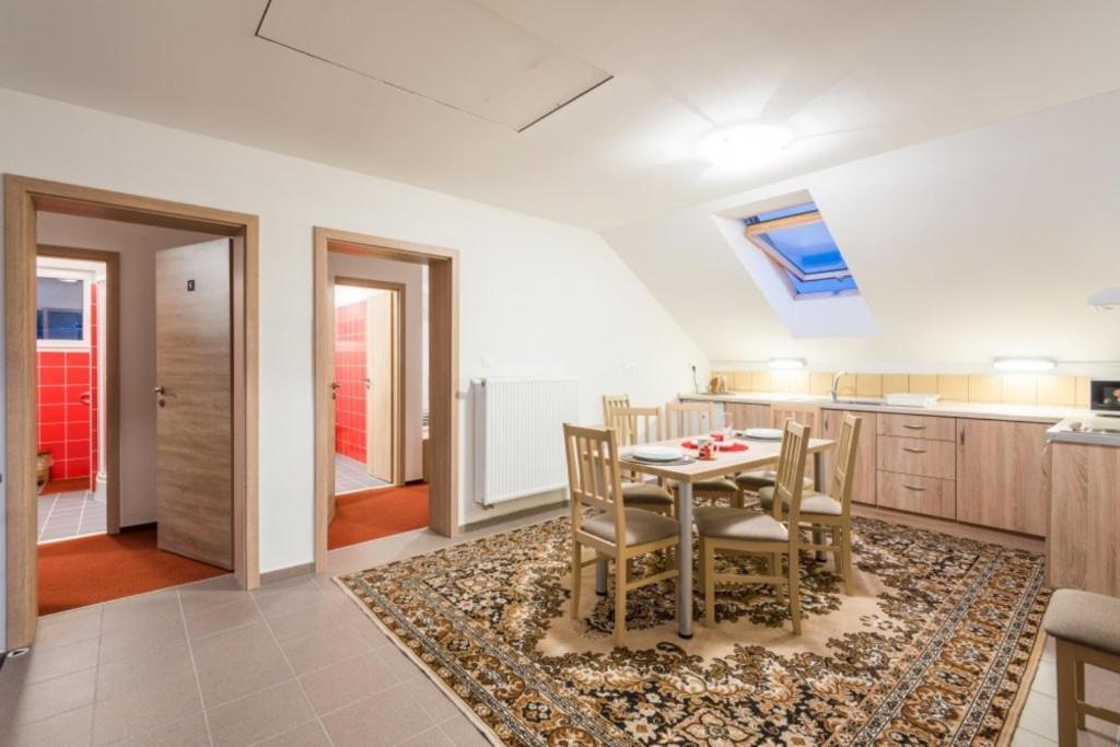 Ferienwohnung Urbarsky Dom Dolny Kubin Exterior foto
